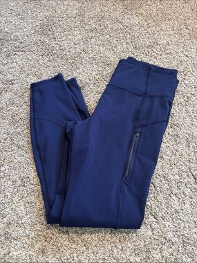 Athleta Rainier Leggings size medium